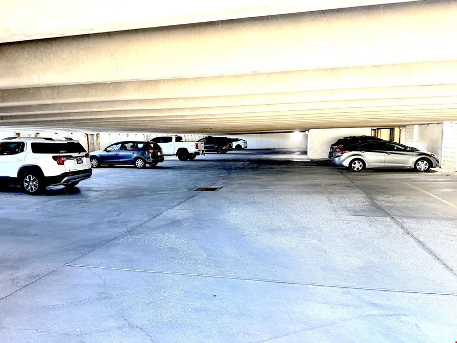 Cottonwood Medical Center