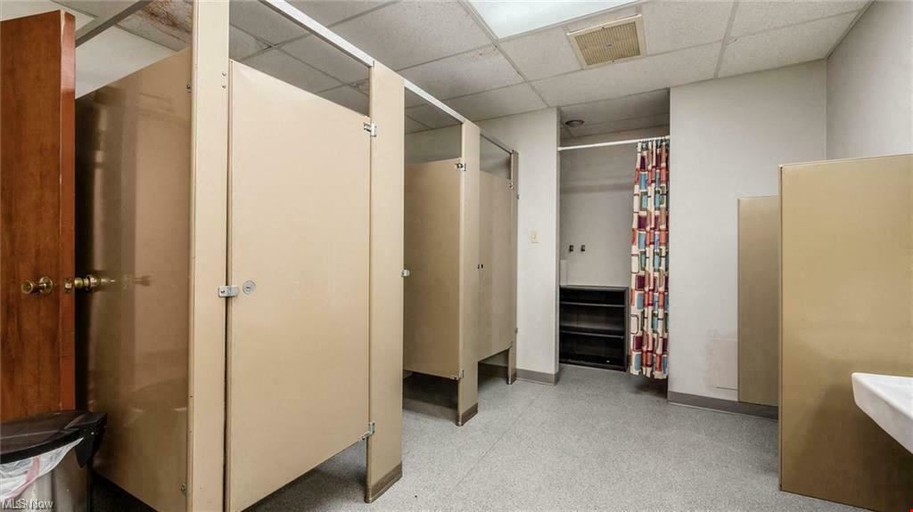 172 S Friendship Drive Office Building