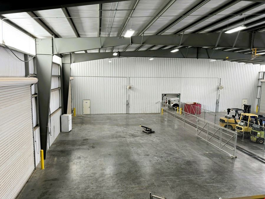 55,400 SF Flagship Office/Warehouse on 11.49 Acres