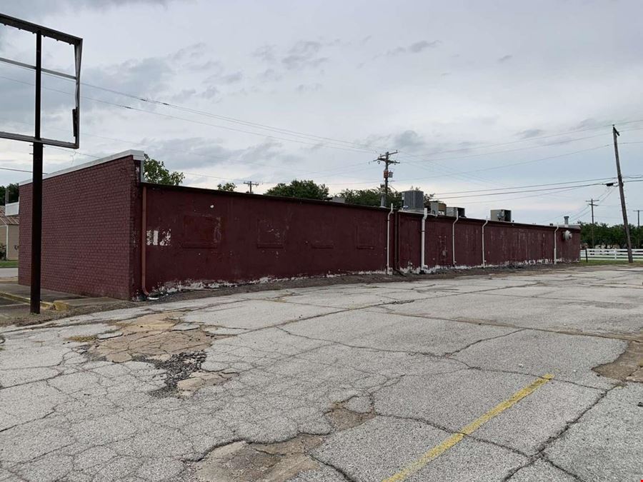 Cheap Retail! 1031 9th St N (Texas City)