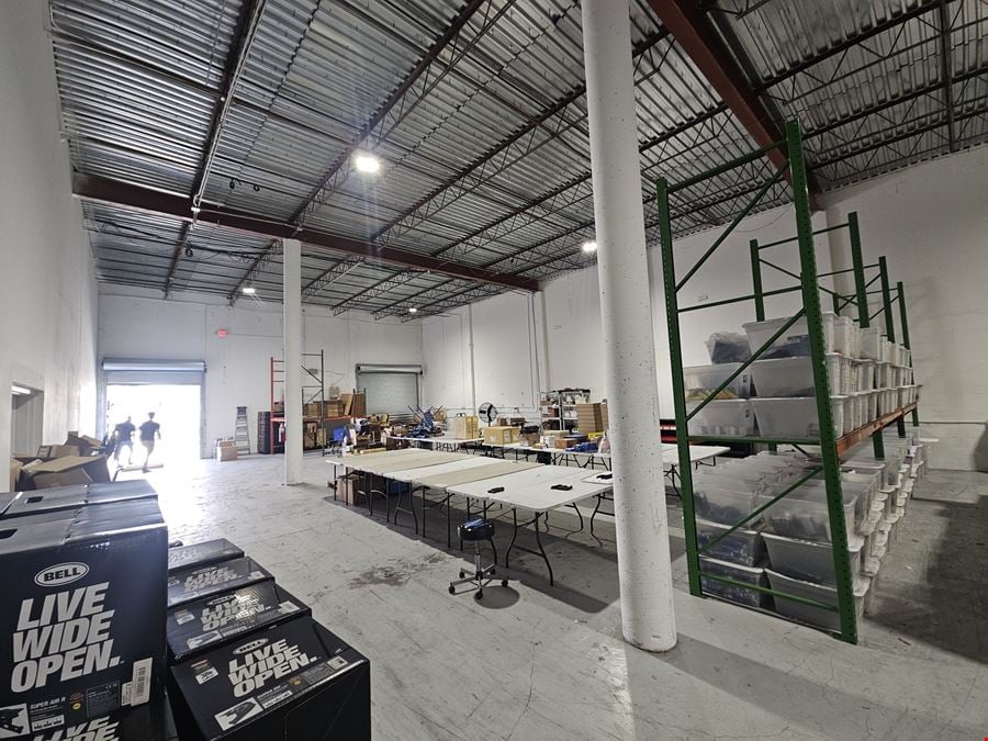 Doral Decor District Showroom Warehouse
