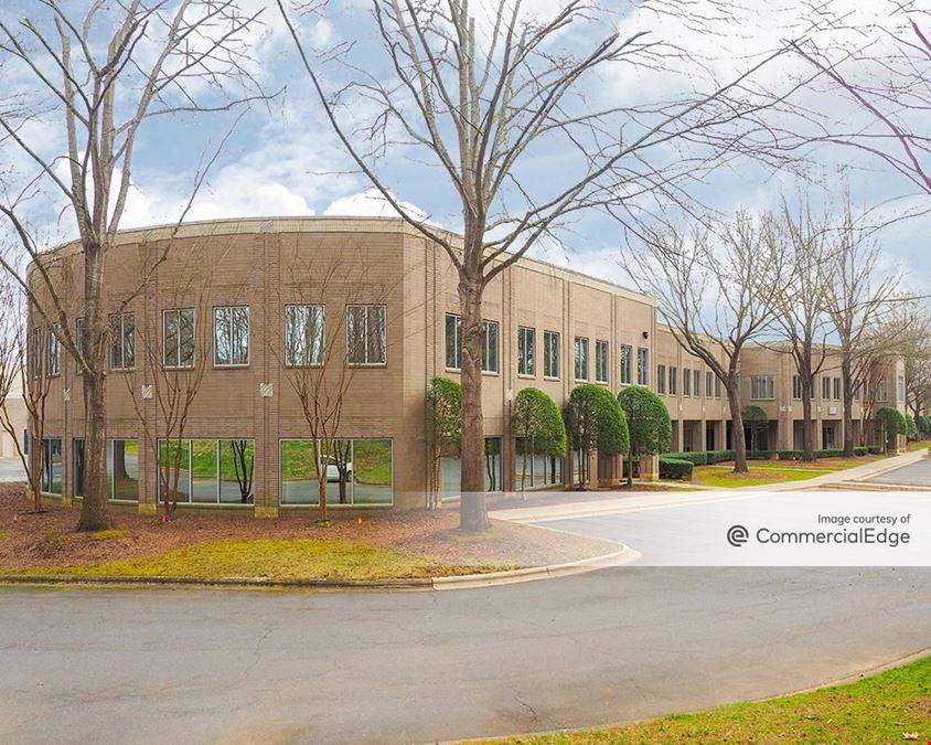 8510-8514 McAlpine Park Drive