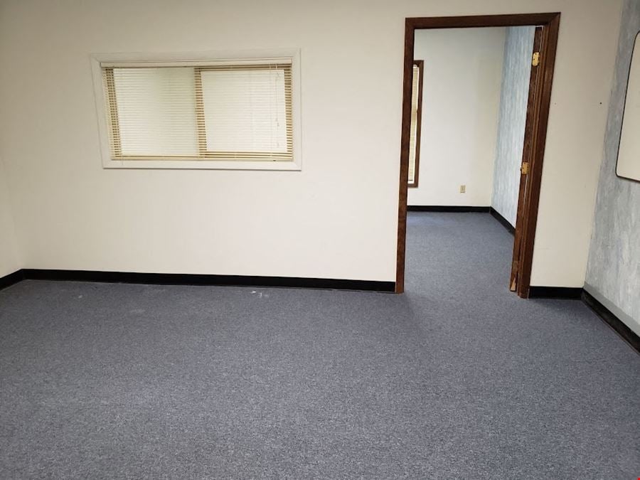 2234 S Hamilton, suite 103
