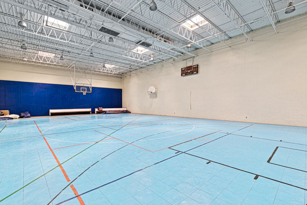 35,000 SF Church & 20,000 SF Youth Center For Sale in Downtown Greenville, TX
