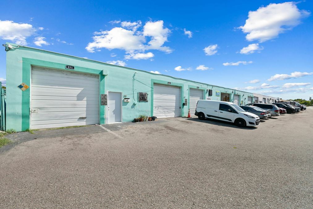 851 NE 30th Ct