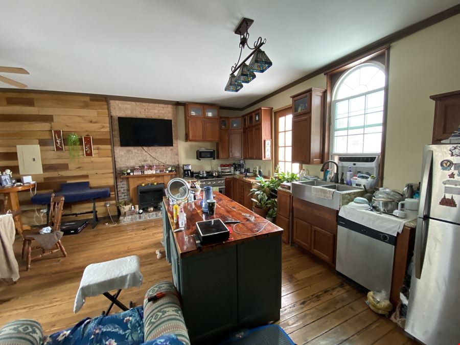 220 6th St.