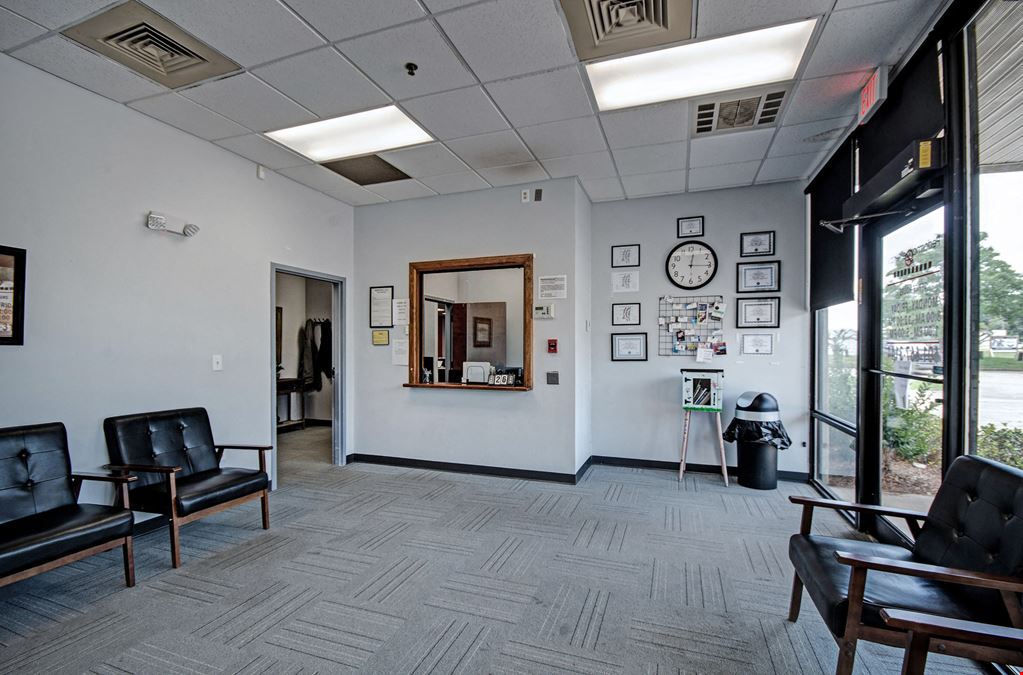 Freestanding 14,000 SF - Canton, MS