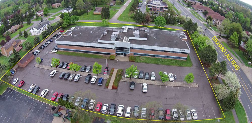 30057 Orchard Lake Road - Lease