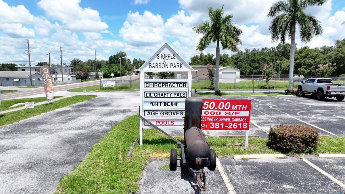 Retail Center on N Scenic Highway