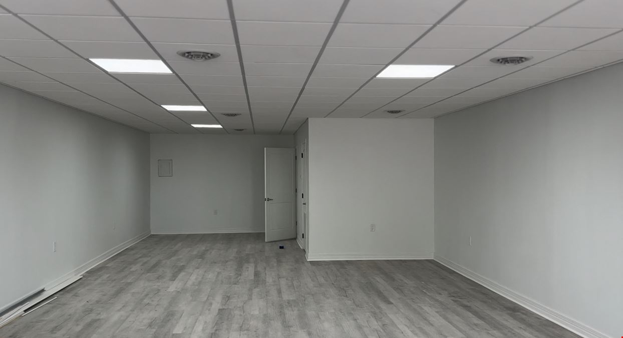 6354 Transit Road - 900+/- SF Retail/Office Newly Renovated Space Available