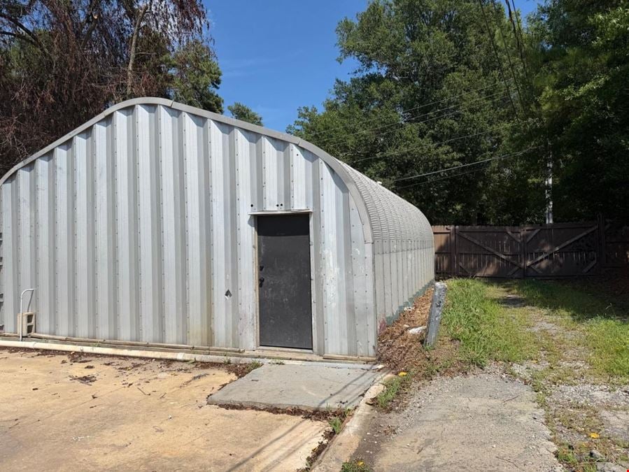 62 Barnes St – Office, Quonset Hut + Fenced Yard
