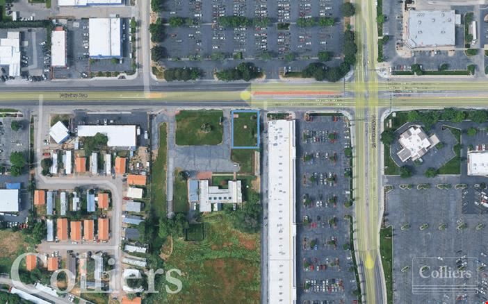 4,500 SF Land for Ground Lease | 8209 W Fairview Ave