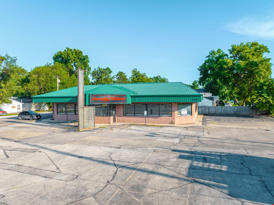1802 N. Grand Ave.