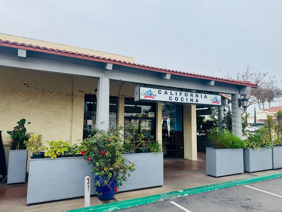 Los Alamitos Plaza