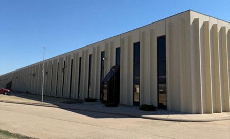 Preview of Industrial space for Rent at 4727 S Emporia St