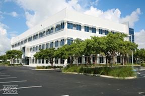 Lynn Financial Center - 1825