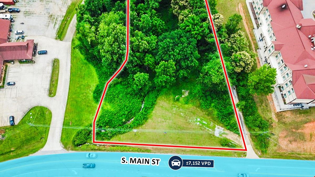 ±1.23 Acres in the Center of Helen | Commercial/Residential Use
