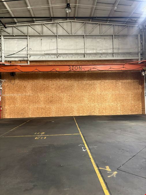 HUTCHINSON WAREHOUSE