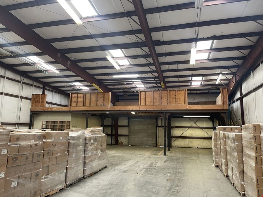46,500 SF Alvin Manufacturing Warehouse For Sale