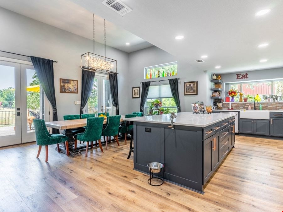 Impressive Unzoned Rockwall Property &/or Business for Sale | 4050 Hwy 205