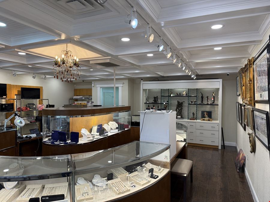 Retail/Office Space for Lease