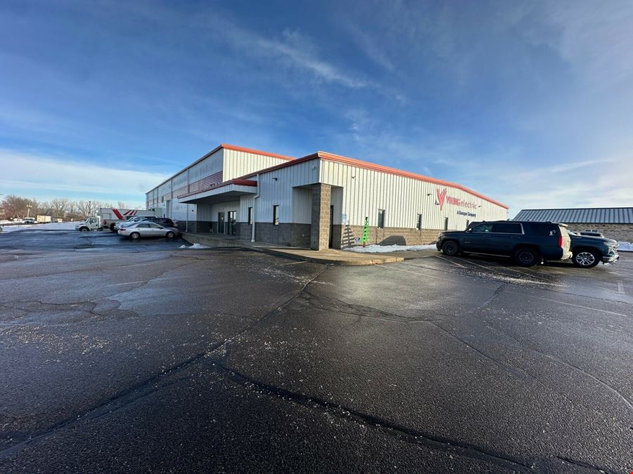 320 Lundin Blvd