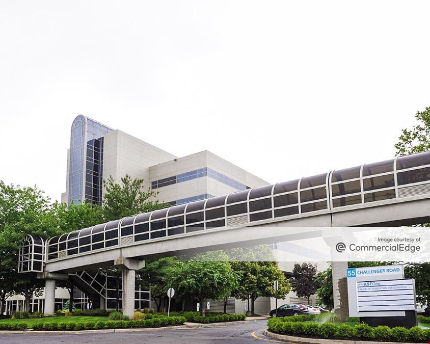 Overpeck Centre - 55 Challenger Road