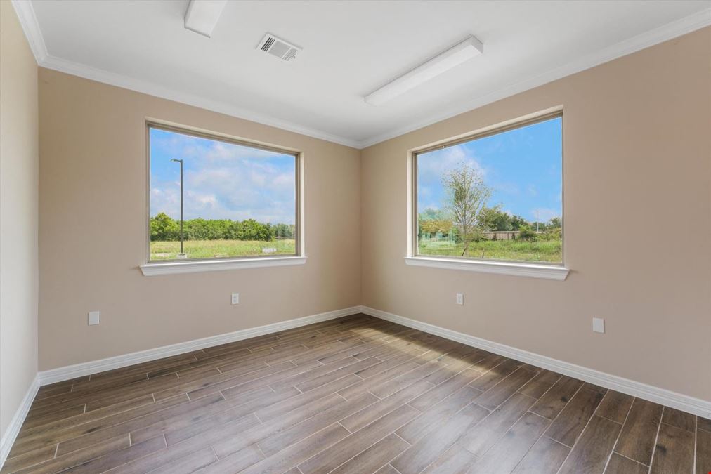 2743 Smith Ranch Rd