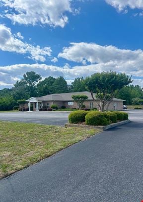 Commercial Office Building in Clinton, North Carolina