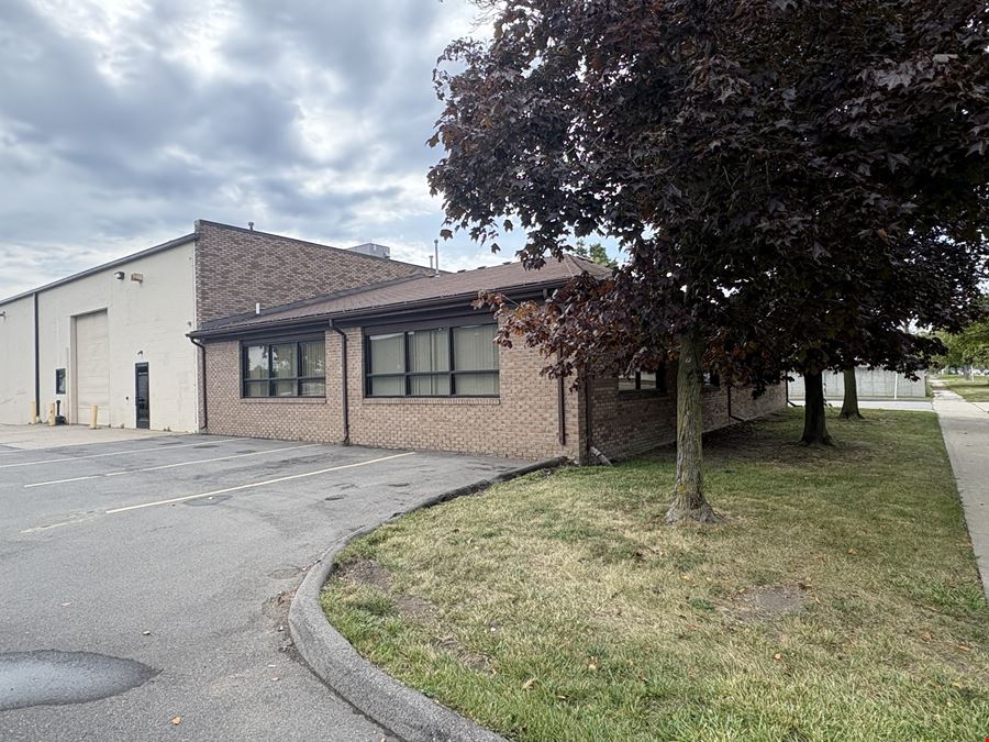 5510 E 10 Mile Rd