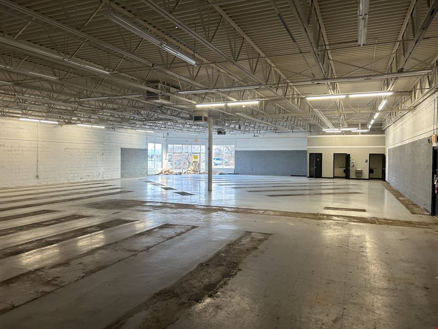Former Advance Auto
