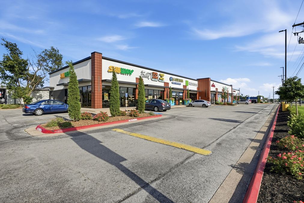 2111 S Old Missouri Rd