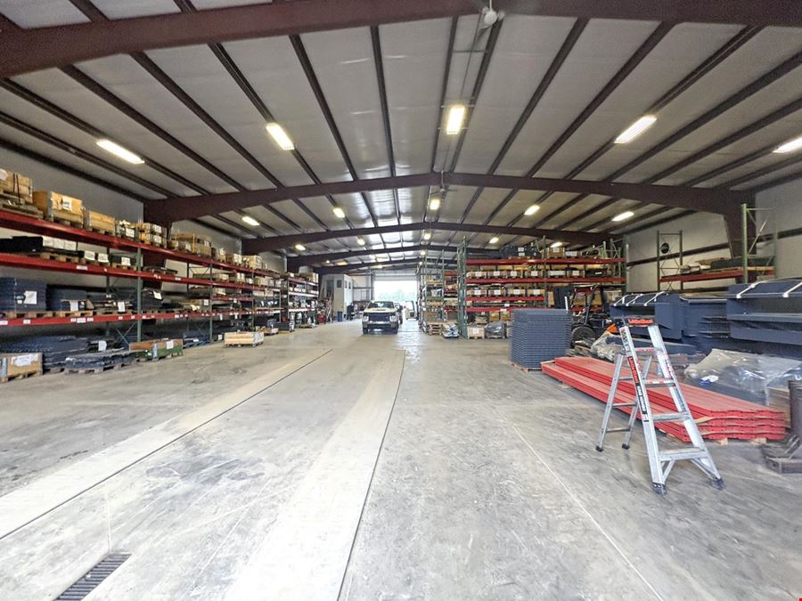 12,000 SF Warehouse Along PA-51