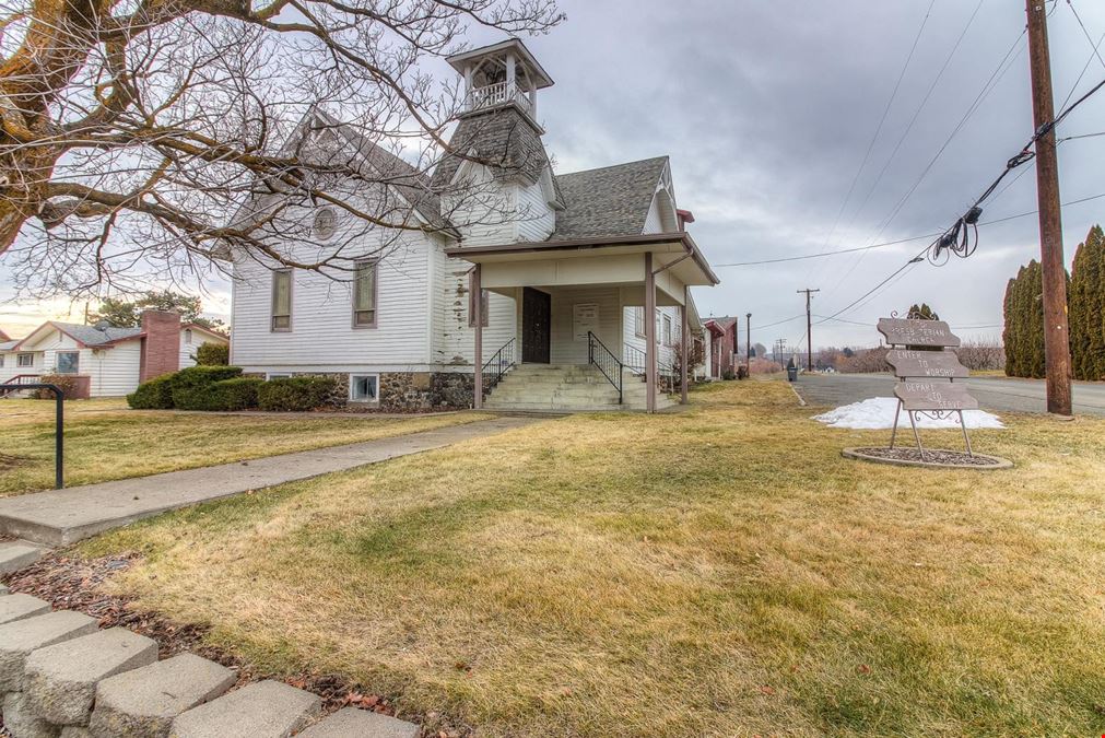 Versatile Church Building in Tieton, WA