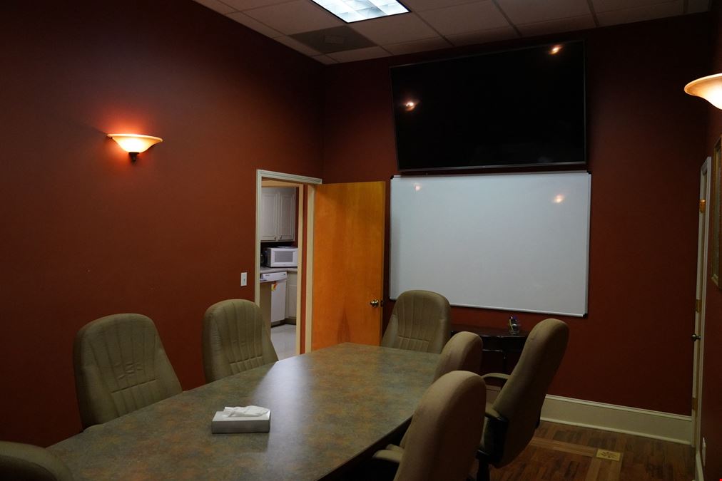 900 Greenville Dr.