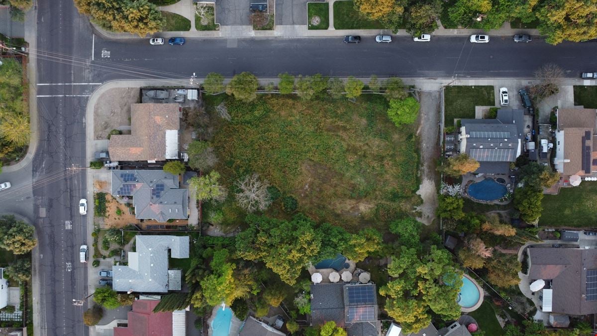 4 Lots For Development