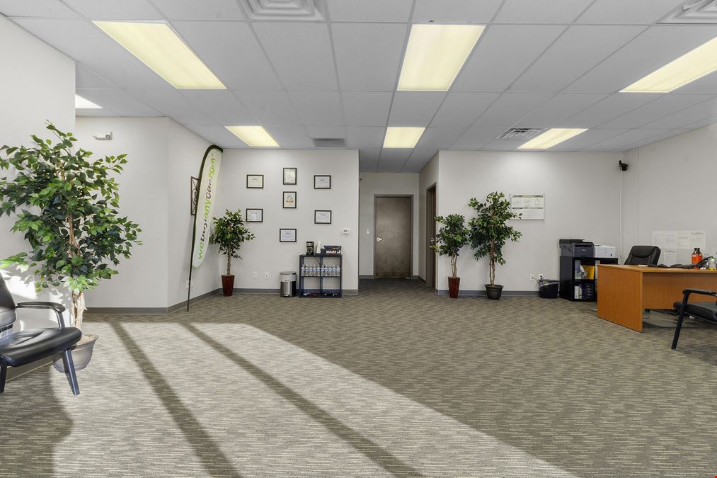 For Lease:  16462 Southpark Drive, Suites G & H
