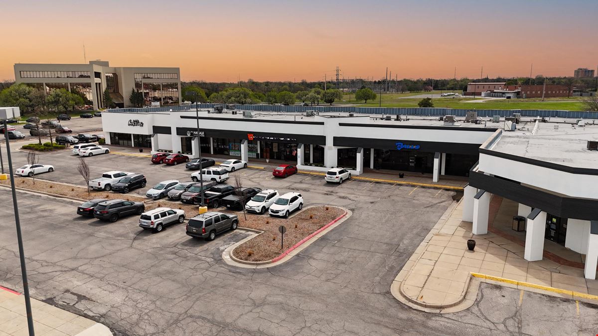 Huntley Yards Spaces for Lease