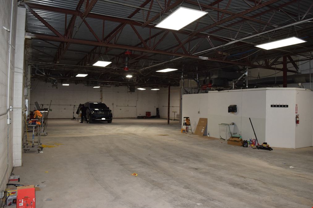Affordable warehouse unit with HVAC for lease