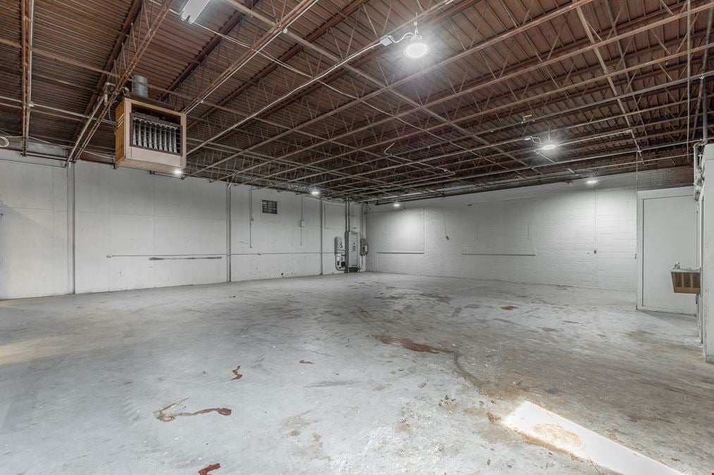 3707 Calhoun Ave