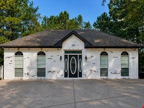 ±1,968 SF Freestanding Office Building for Sale in Pelham