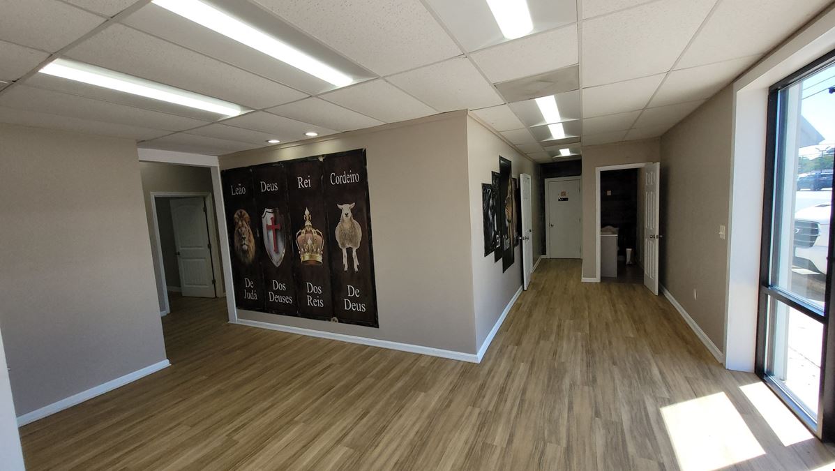 Prime Retail-Service Space Space for Church Use