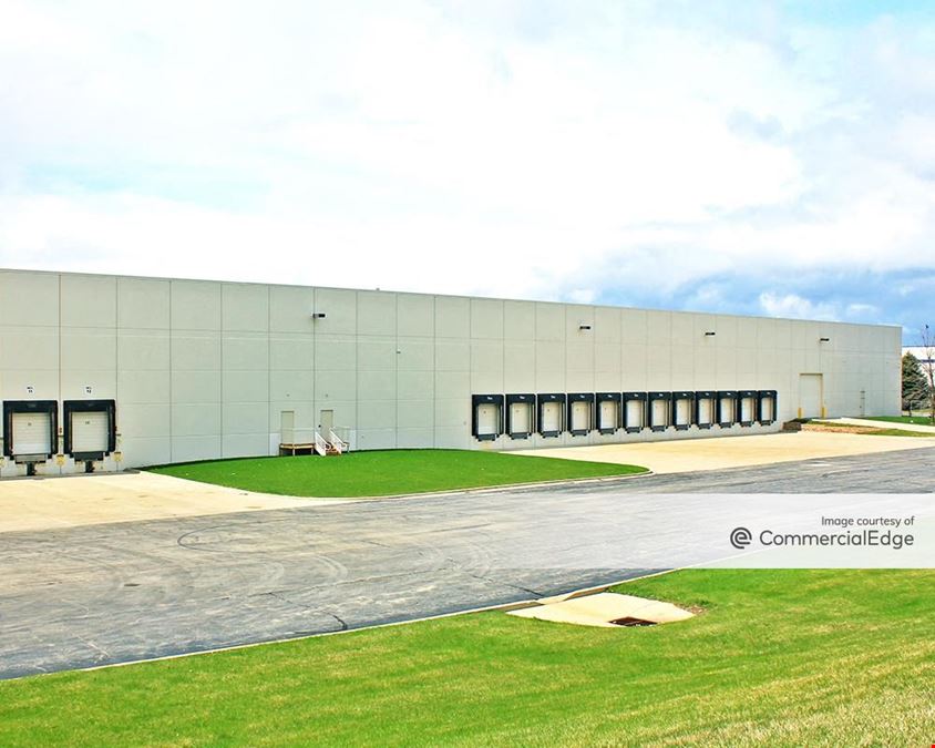 340 West Crossroads Parkway