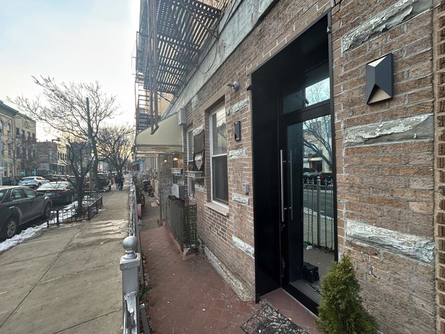 590 Onderdonk Ave