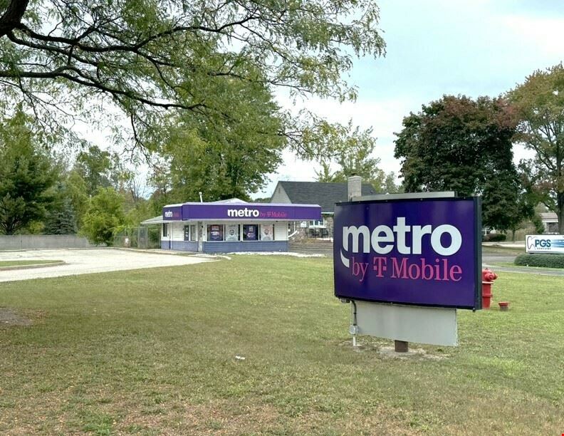 Former Rite Aid & Metro by T-Mobile