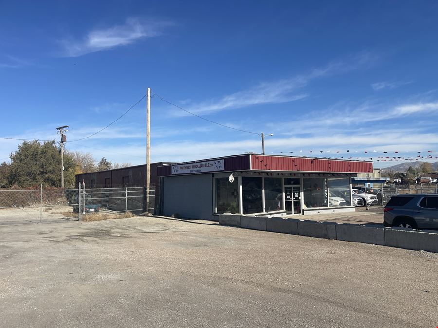 3500 Highway 30	