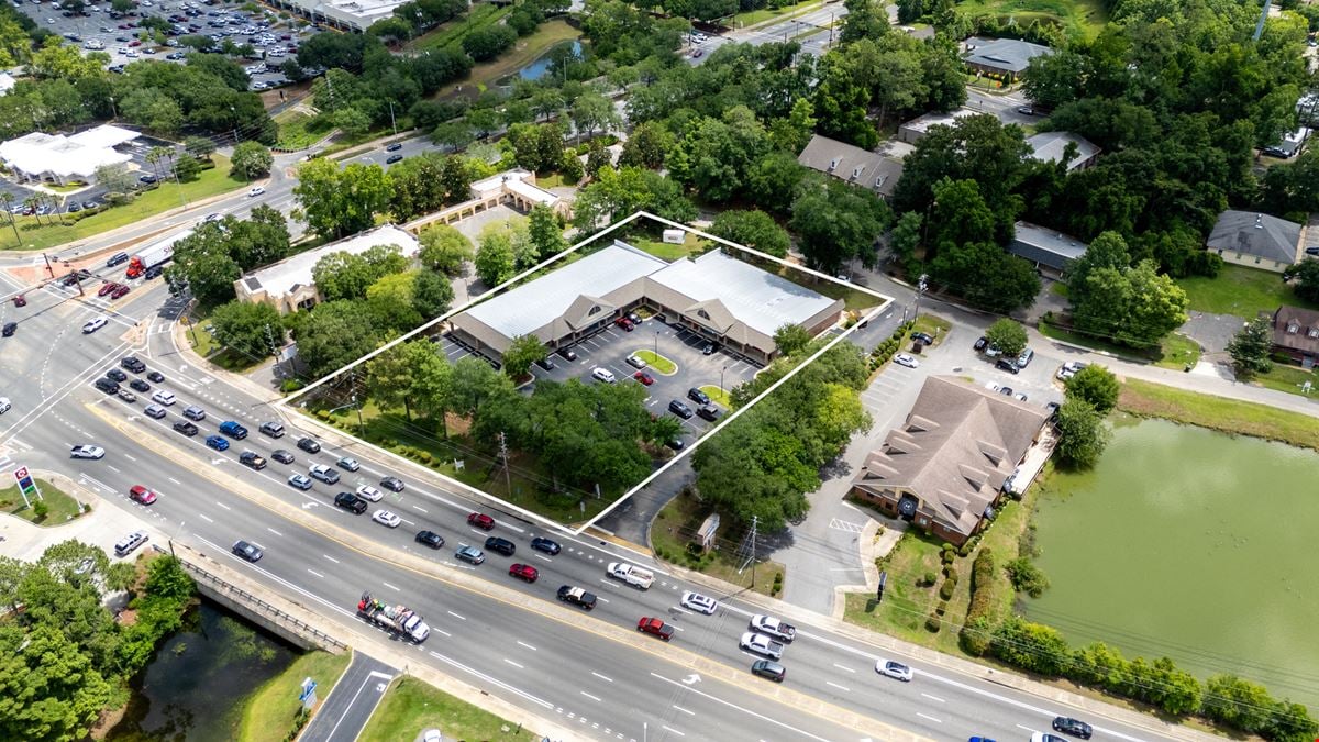 Royal Oak Plaza