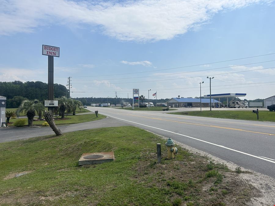 Commercial Lot in prime area immediately off I-95