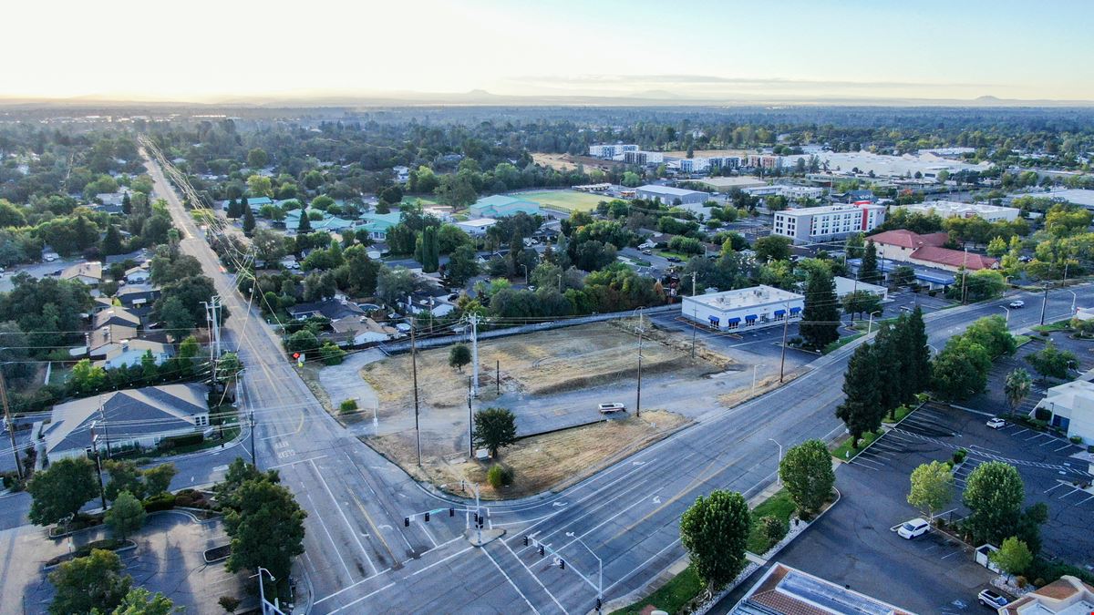 Churn Creek and Mistletoe Land