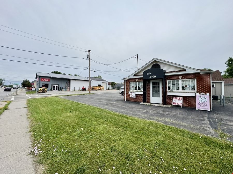 4990 Broadway